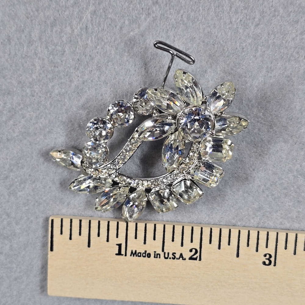 Vintage Eisenberg Rhinestone Brooch Silver Tone Floral Wreath Signed Mid Century - Picture 3 of 7
